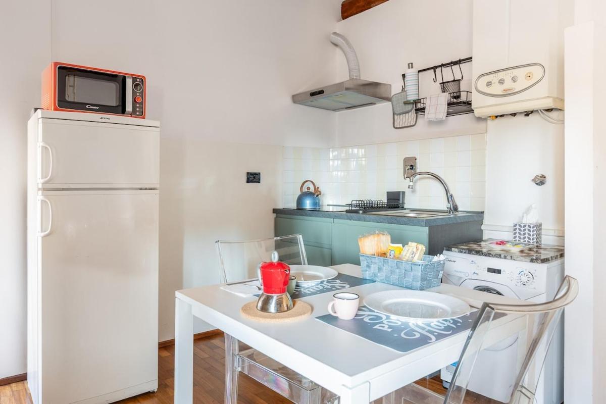 Ferienwohnung Monolocale Sui Tetti Di Bologna - Via Indipendenza Exterior foto