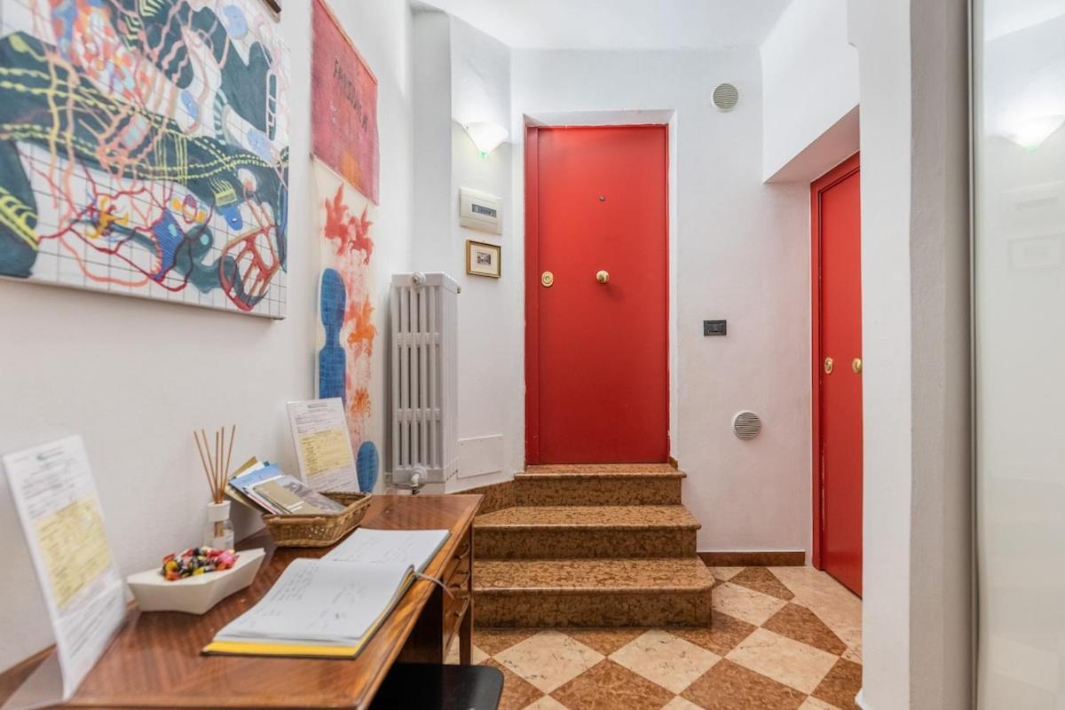 Ferienwohnung Monolocale Sui Tetti Di Bologna - Via Indipendenza Exterior foto
