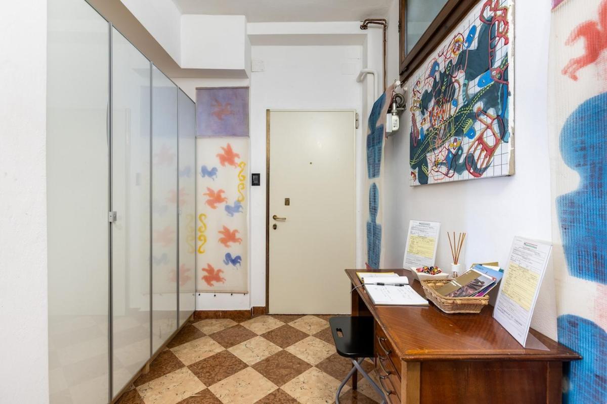 Ferienwohnung Monolocale Sui Tetti Di Bologna - Via Indipendenza Exterior foto
