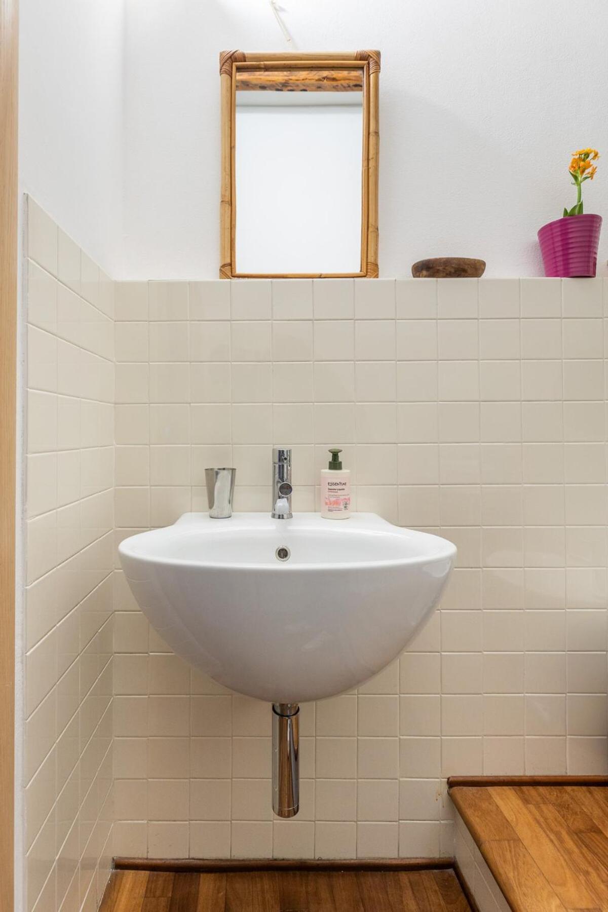 Ferienwohnung Monolocale Sui Tetti Di Bologna - Via Indipendenza Exterior foto